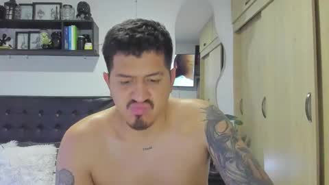 ARON  Independent model  online show from 03-12-26, 02:50