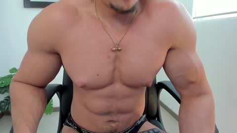   online show from 02-05-25, 08:25