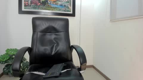   online show from 02-10-25, 11:02