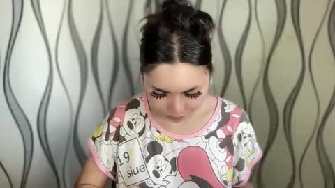 KATE MORE  online show from 09-17-25, 03:41