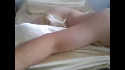 arpinopeer3055 online show from 10-10-25, 08:24