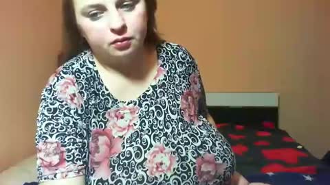 Snapshot of arriana98 chatting on 12-19-24, 03:29 Arriana online show from 12-19-24, 03:29