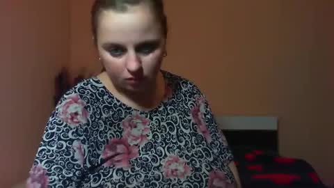 Snapshot of arriana98 chatting on 12-26-24, 03:42 Arriana online show from 12-26-24, 03:42