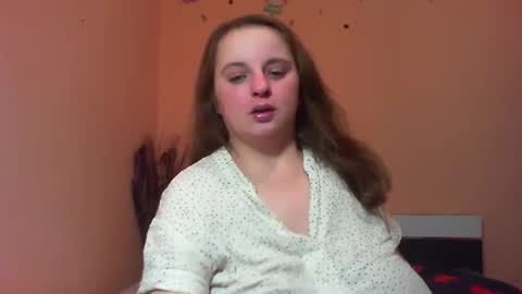 Snapshot of arriana98 chatting on 01-08-25, 03:08 Arriana online show from 01-08-25, 03:08