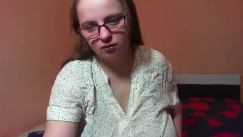 Snapshot of arriana98 chatting on 02-06-25, 03:16 Arriana online show from 02-06-25, 03:16