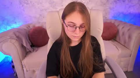 Snapshot of arrinawair chatting on 10-02-25, 02:13 arrinawair online show from 10-02-25, 02:13