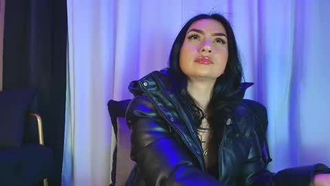    online show from 11-19-25, 06:52