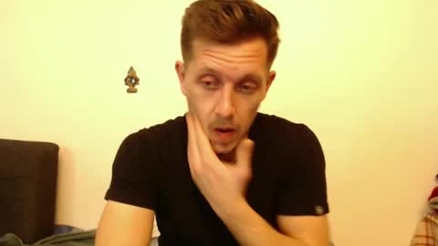 Snapshot of arromwilliam90 chatting on 01-20-25, 09:01 arromwilliam90 online show from 01-20-25, 09:01