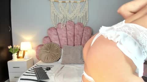 Lia Rose online show from 03-02-26, 01:41