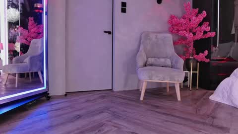 Adele online show from 04-23-26, 12:29