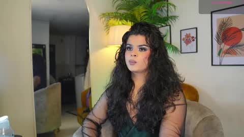 Chloe  online show from 03-07-25, 12:04