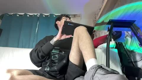   online show from 01-11-25, 10:51