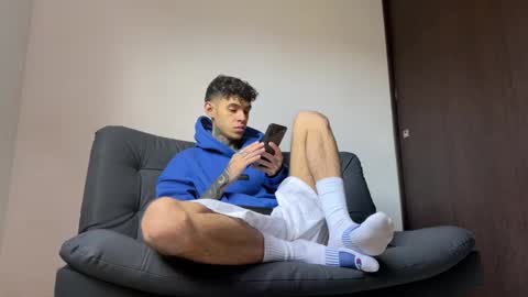   online show from 03-04-25, 12:12