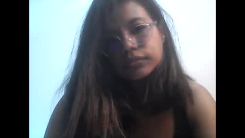 Snapshot of artemis951223 chatting on 12-17-24, 07:59 Artemis online show from 12-17-24, 07:59