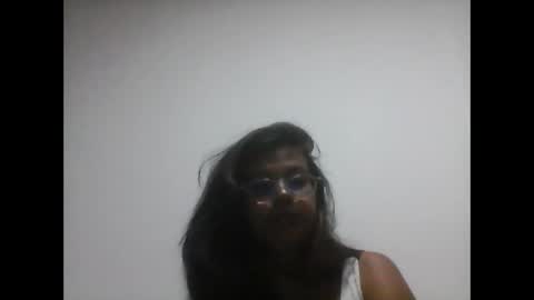 Snapshot of artemis951223 chatting on 01-03-25, 01:05 Artemis online show from 01-03-25, 01:05