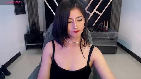 Snapshot of artemisa_ch1 chatting on 09-10-25, 03:50 ARTEMISA online show from 09-10-25, 03:50