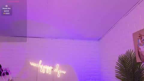 artemiss_tay online show from 11-18-25, 07:07