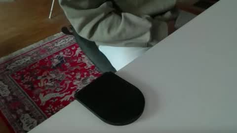 Snapshot of artesian99 chatting on 11-09-25, 09:29 artesian99 online show from 11-09-25, 09:29