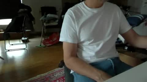 Snapshot of artesian99 chatting on 11-29-25, 09:56 artesian99 online show from 11-29-25, 09:56