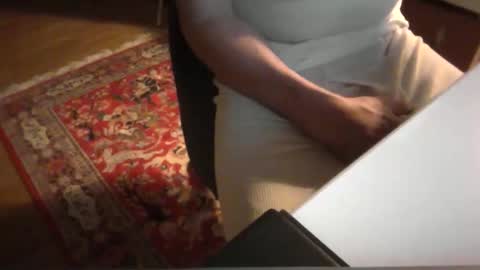 Snapshot of artesian99 chatting on 12-20-25, 06:04 artesian99 online show from 12-20-25, 06:04