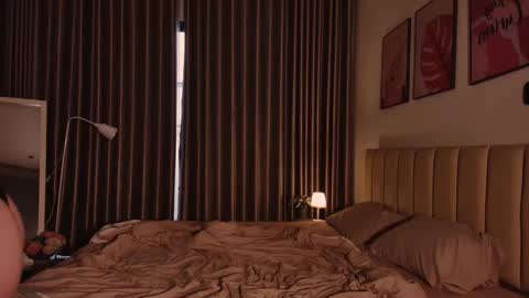 Lina online show from 02-24-26, 01:36