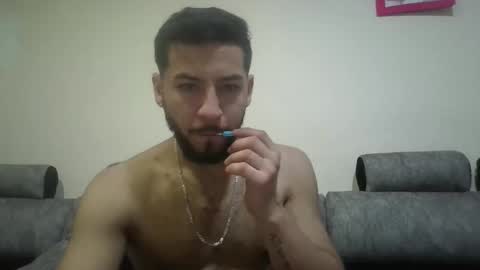 Snapshot of arthur1718 chatting on 11-15-25, 04:10 arthur1718 online show from 11-15-25, 04:10