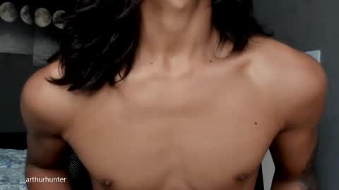 Snapshot of arthur_hunter chatting on 12-18-24, 07:04 I AM HERE online show from 12-18-24, 07:04