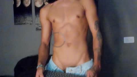 Snapshot of arthur_hunter chatting on 01-22-25, 01:11 I AM HERE online show from 01-22-25, 01:11