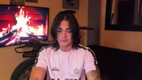 Snapshot of arthur_hunter chatting on 02-06-26, 11:52 I AM HERE online show from 02-06-26, 11:52