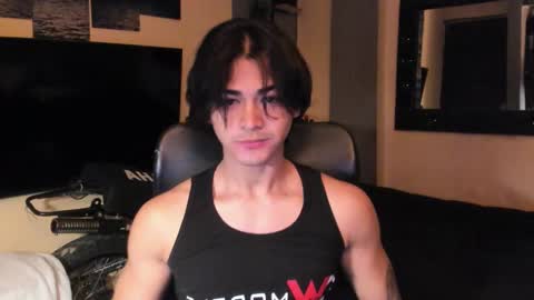 Snapshot of arthur_hunter chatting on 03-09-26, 12:36 I AM HERE online show from 03-09-26, 12:36