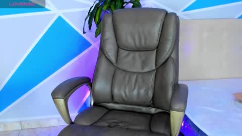 arthurcox_ online show from 09-22-25, 06:32