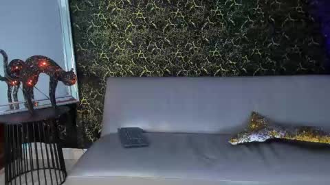 arthurcox_ online show from 10-24-25, 05:31