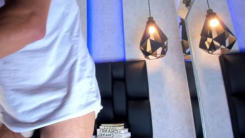 Arthur online show from 01-16-25, 12:34