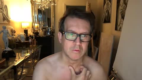 Snapshot of artisterotic chatting on 12-09-24, 08:55 artisterotic online show from 12-09-24, 08:55