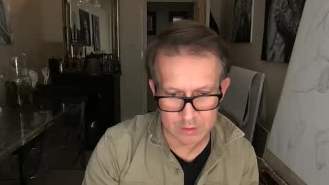 Snapshot of artisterotic chatting on 01-12-25, 11:04 artisterotic online show from 01-12-25, 11:04