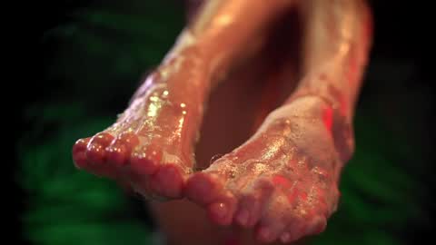 Snapshot of artmarlene chatting on 01-12-25, 04:10 Marlene online show from 01-12-25, 04:10