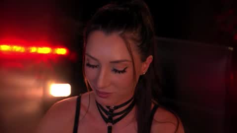 Snapshot of artmarlene chatting on 09-15-25, 12:32 Marlene online show from 09-15-25, 12:32