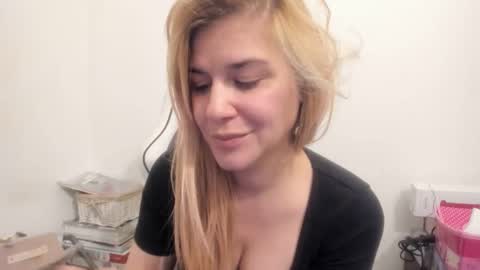 MIA online show from 11-07-25, 09:04