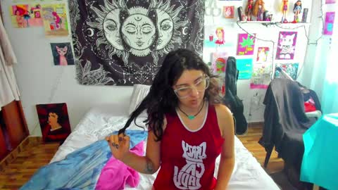 Isabella Cherry online show from 04-05-26, 03:09