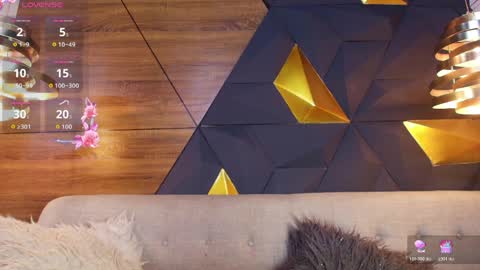 sofia online show from 04-01-26, 11:11