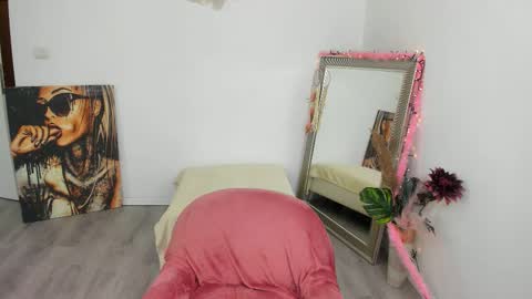 Arya online show from 11-23-25, 07:02