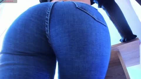 Snapshot of aryajadak chatting on 01-10-25, 10:36 Arya online show from 01-10-25, 10:36