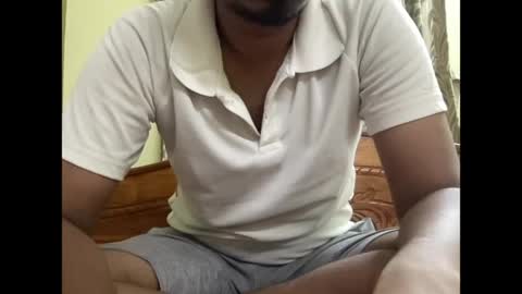 aryan_980763874 online show from 05-17-26, 12:23