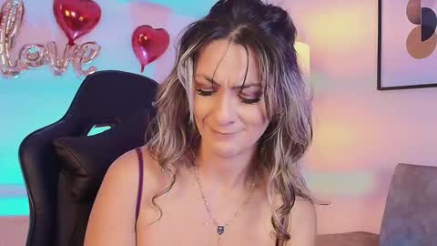 Catalina online show from 03-10-25, 04:57