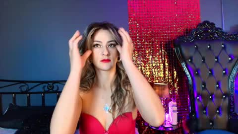 Catalina online show from 10-12-25, 10:47