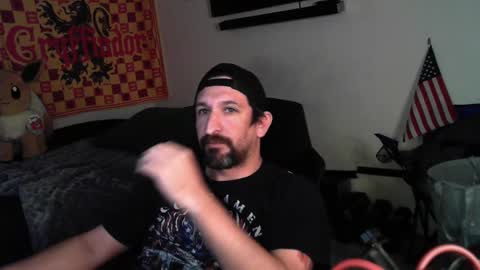 devilPup75 online show from 10-04-25, 05:16