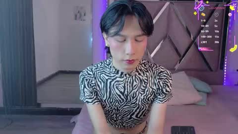 Ash Femboy online show from 11-06-25, 09:26