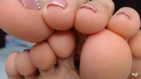 ashley online show from 10-23-25, 03:06