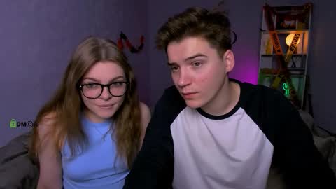 ash_raven_ online show from 10-24-25, 07:10