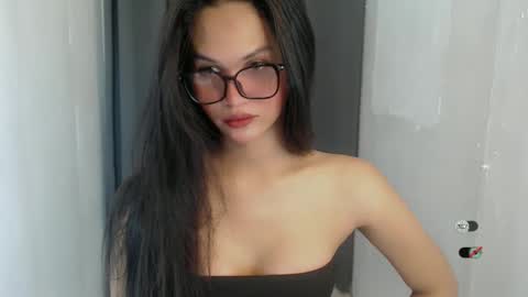 Snapshot of ash_sexdoll chatting on 04-01-26, 04:57 ASH online show from 04-01-26, 04:57